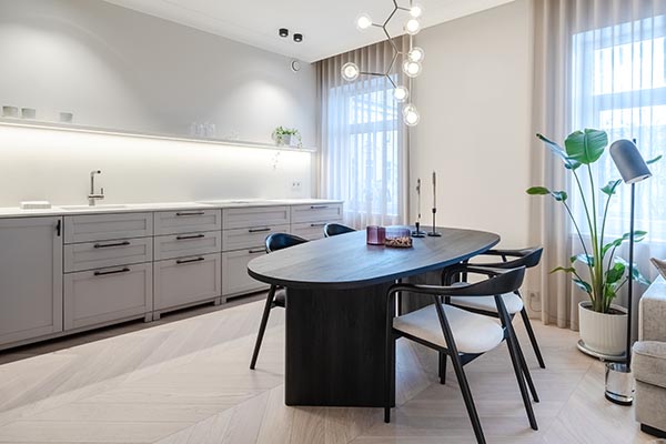 Nordicproff tarjoaa laadukkaita ja edullisia remontti-, rakennus- ja korjauspalveluita taloille, asunnoille ja kylpyhuoneille Helsingissä ja Vantaalla.